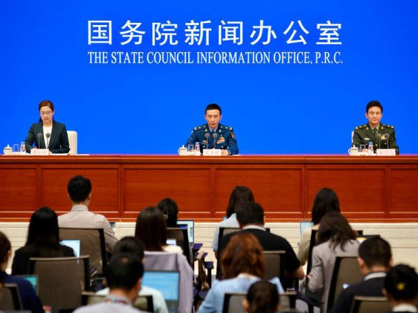 联丰优配  此次受阅的维和部队方队具有东北抗联血脉